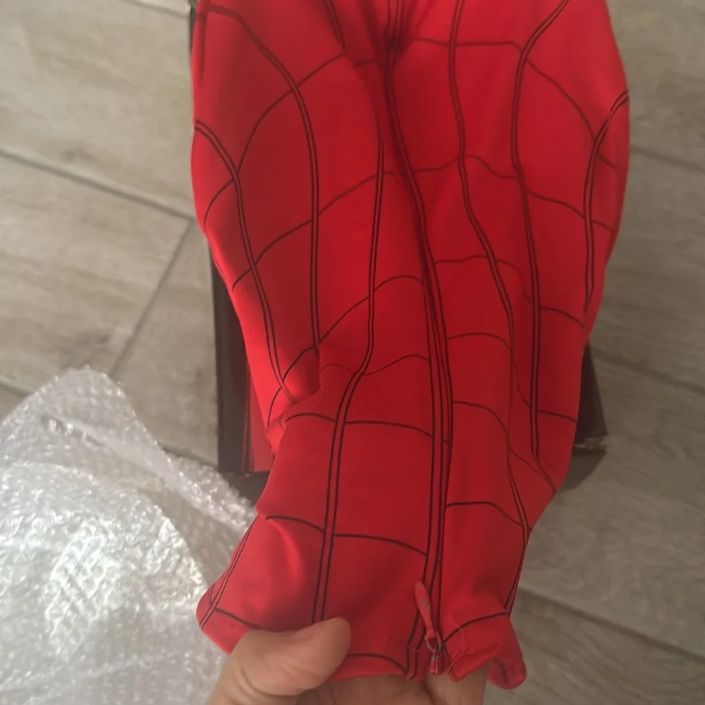 Spider-Man mask - Picture 3 of 5